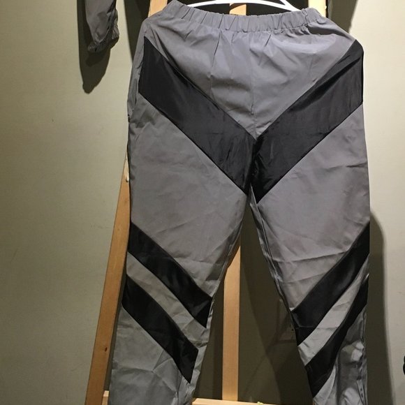 Reflective sweat suit - Picture 5 of 6